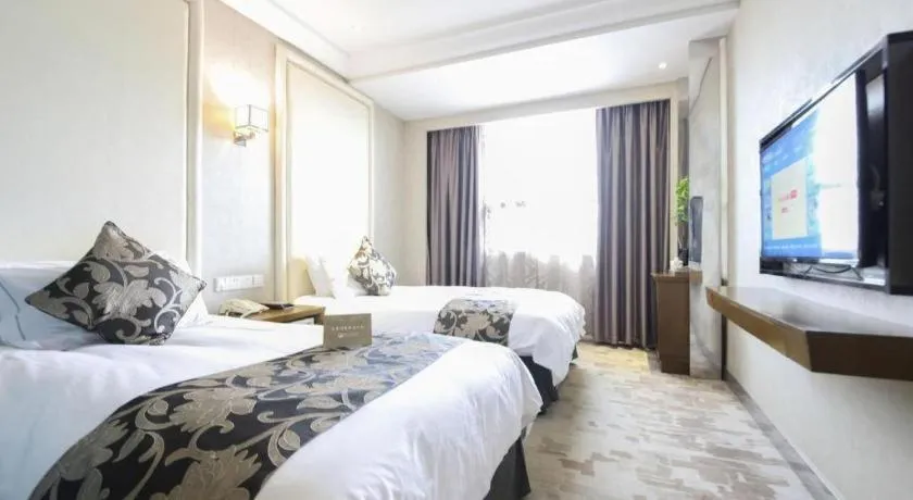 Bed in Nanjing Grand Da Qiao Hotel