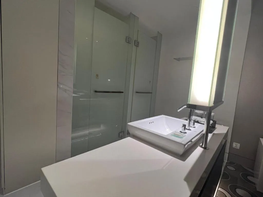 Jinjiang Metropolo Hotel Classiq Shanghai Off Bund