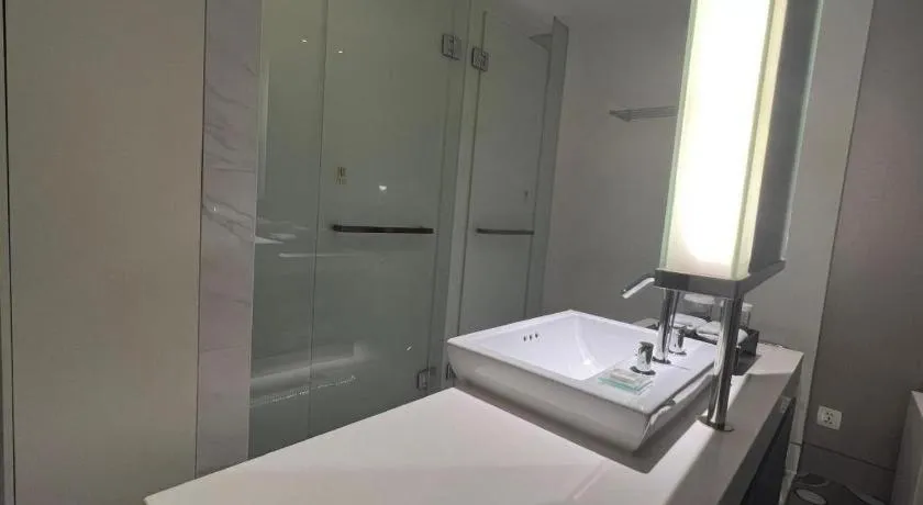 Jinjiang Metropolo Hotel Classiq Shanghai Off Bund