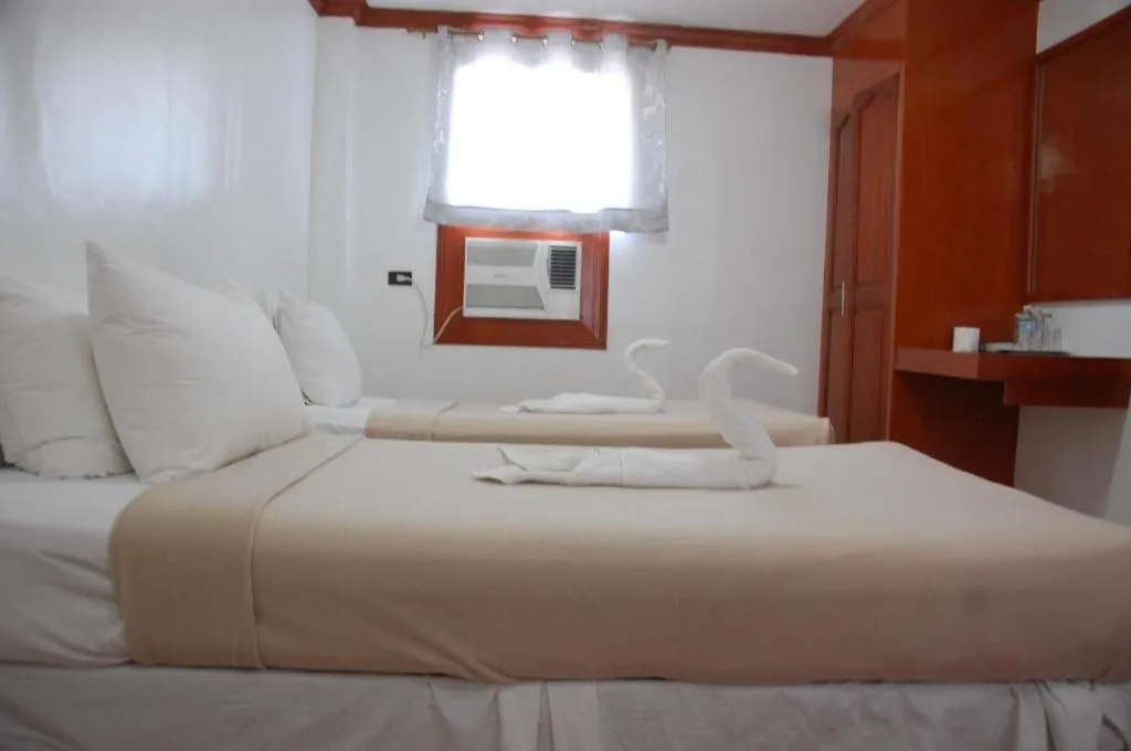 Bed in Vitalis White Sands
