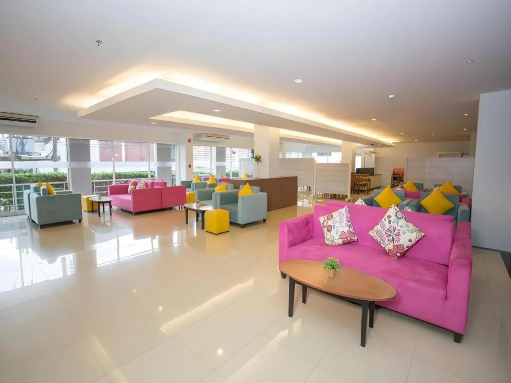 Bed in R-Con Hotel @ Siam