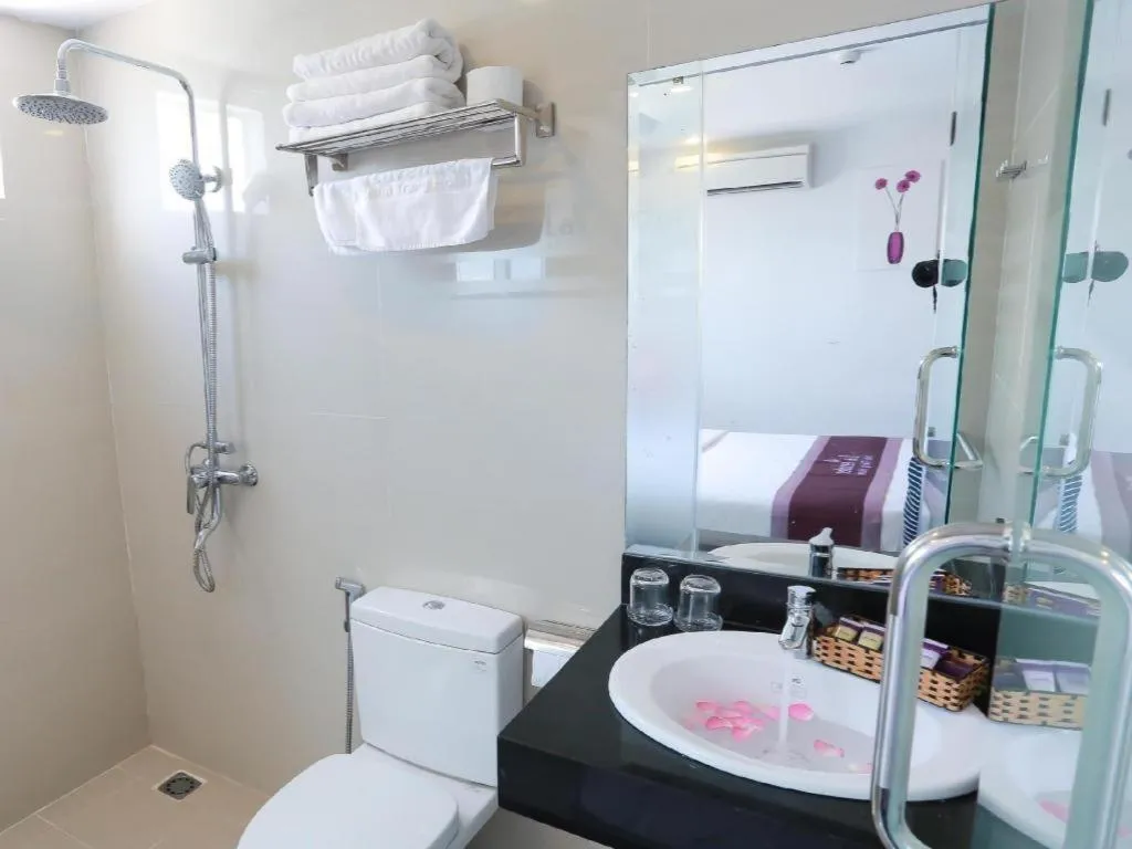 Lavender Nha Trang Hotel