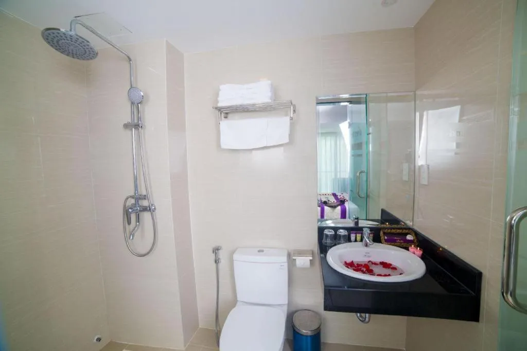 Lavender Nha Trang Hotel