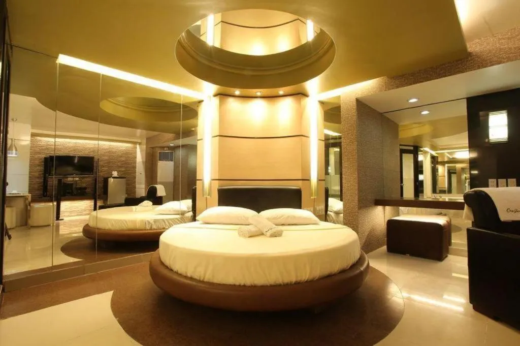 Bed in One Serenata Hotel General Trias