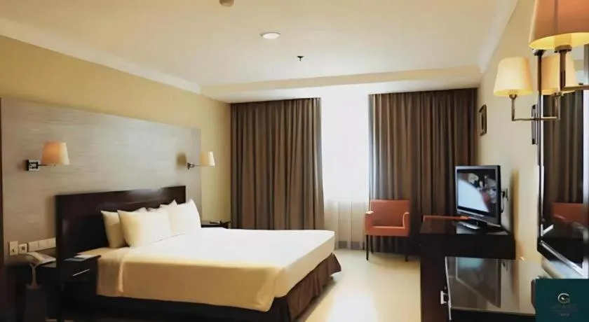 Bed in Grage Hotel Cirebon
