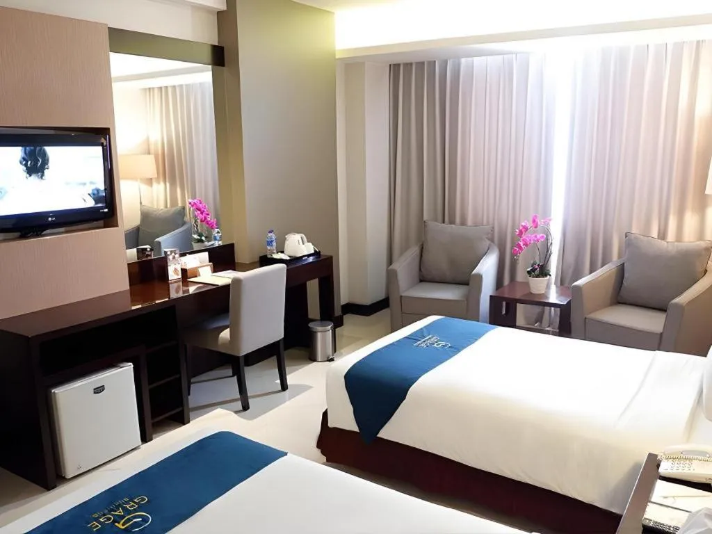 Bed in Grage Hotel Cirebon