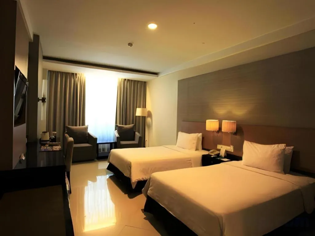Bed in Grage Hotel Cirebon