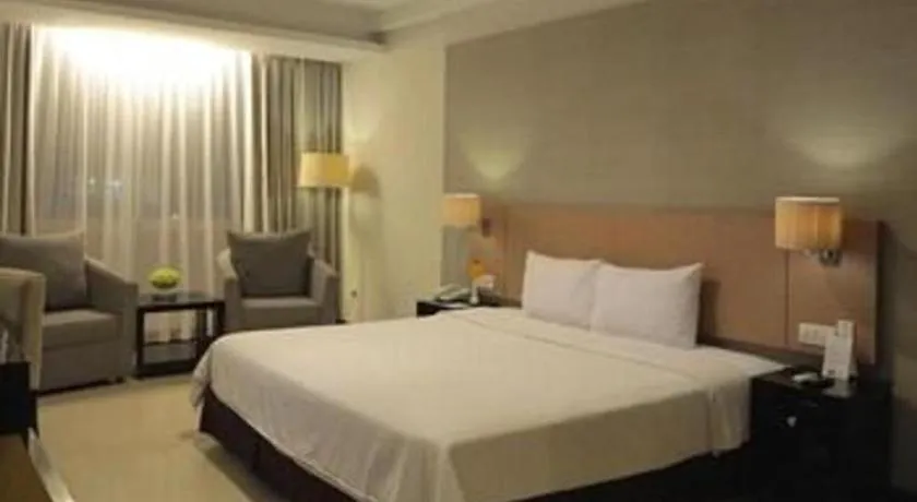 Bed in Grage Hotel Cirebon