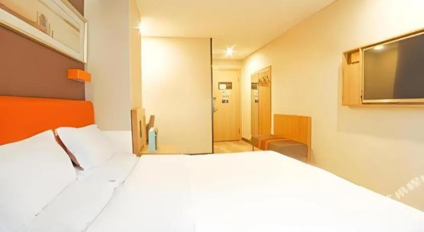 Bed in 7 Days Inn Guangzhou Shimao Center Jianshe Road