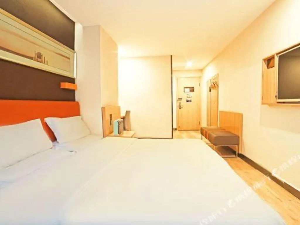 Bed in 7 Days Inn Guangzhou Shimao Center Jianshe Road