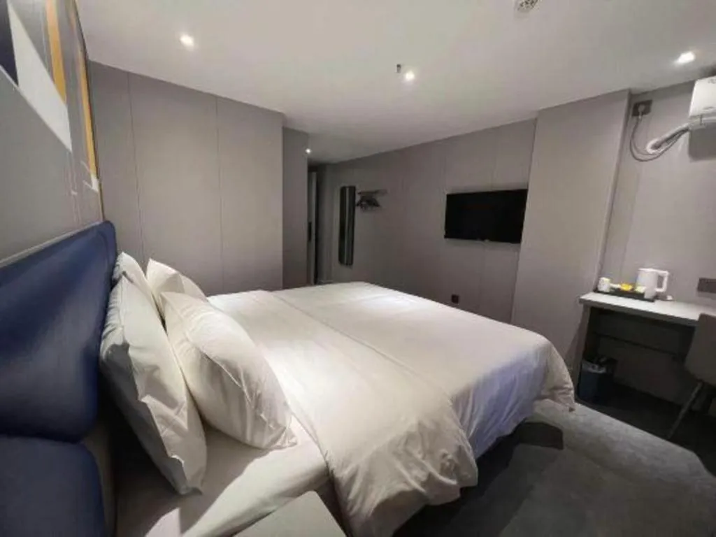 Bed in 7 Days Inn Guangzhou Shimao Center Jianshe Road