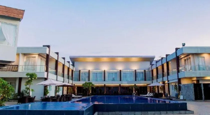 D'Season Premiere Hotel