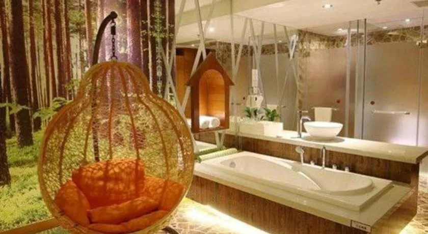 Grand Nest Hotel (Tang Jia Wan Beach)