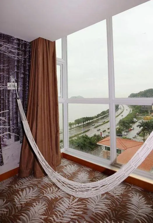 Grand Nest Hotel (Tang Jia Wan Beach)