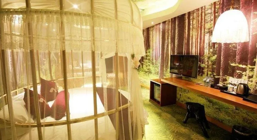 Grand Nest Hotel (Tang Jia Wan Beach)