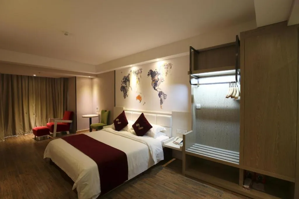 Bed in Grand Nest Hotel (Tang Jia Wan Beach)