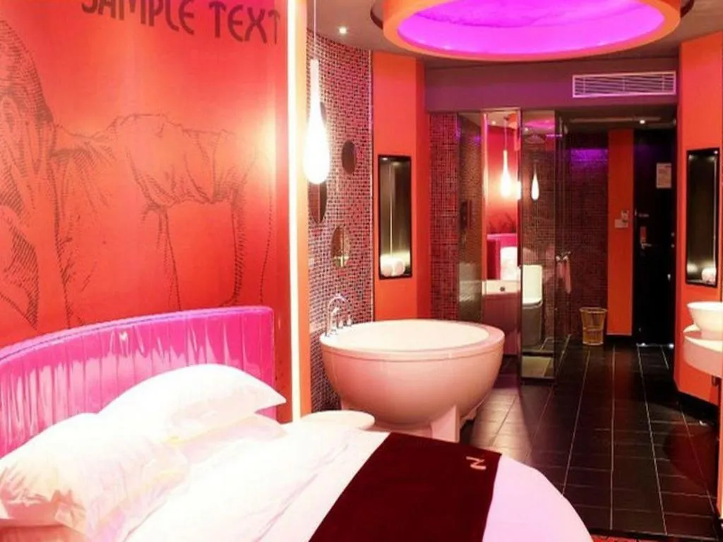 Bed in Grand Nest Hotel (Tang Jia Wan Beach)