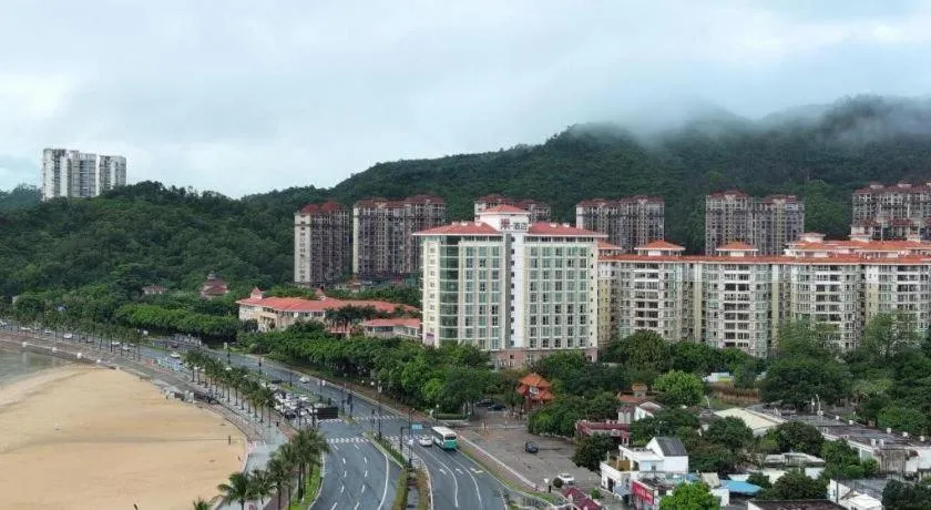 Grand Nest Hotel (Tang Jia Wan Beach)