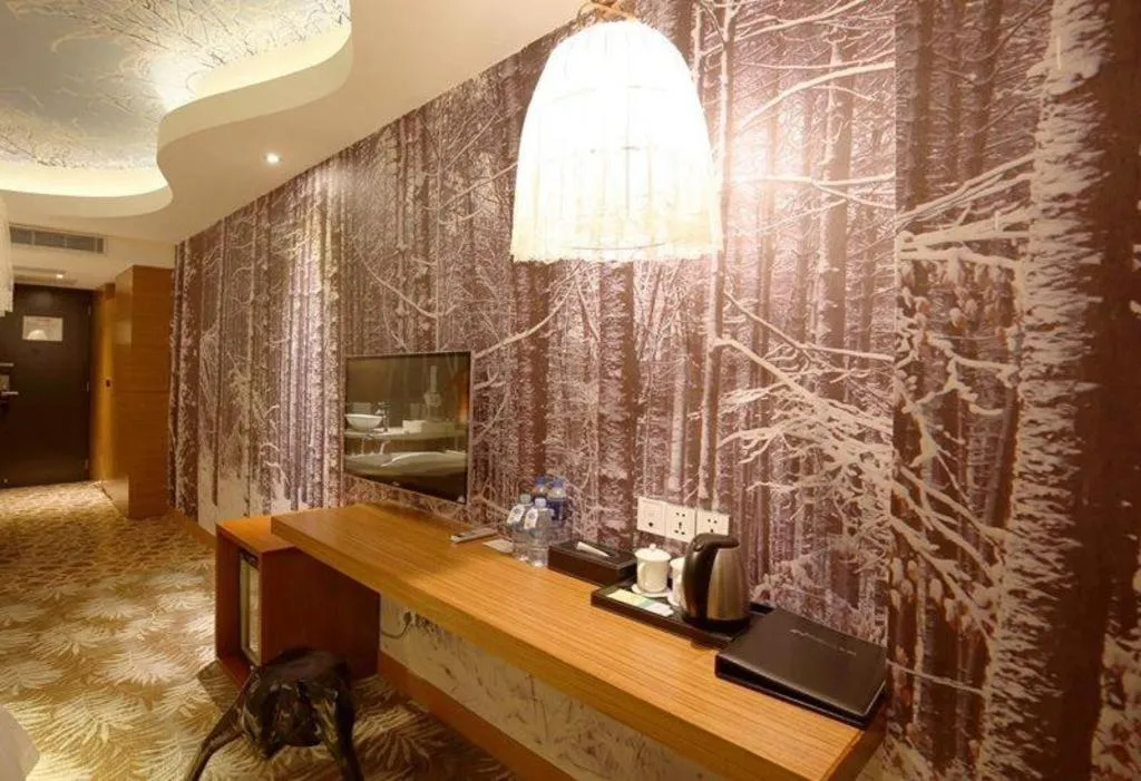 Grand Nest Hotel (Tang Jia Wan Beach)