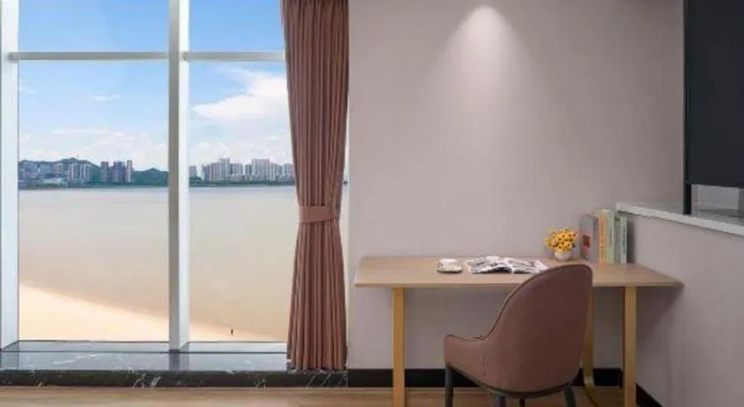 Grand Nest Hotel (Tang Jia Wan Beach)