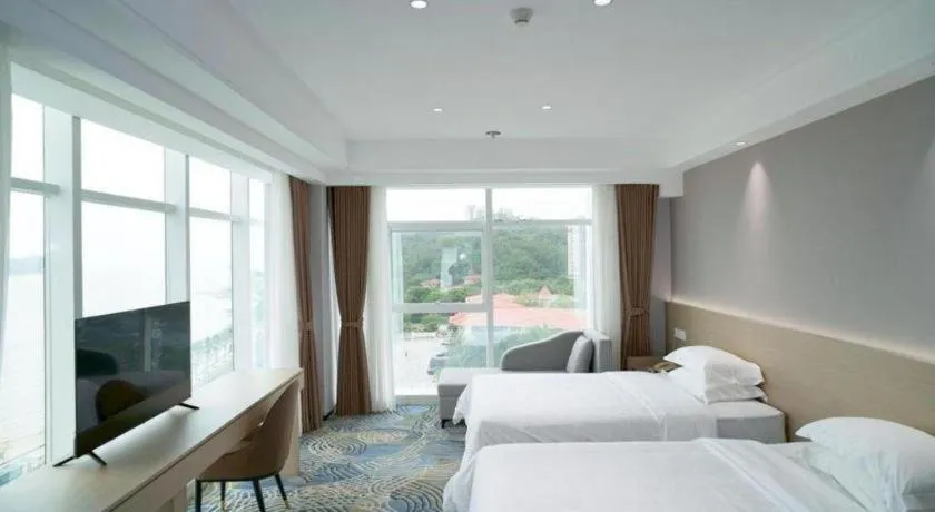 Bed in Grand Nest Hotel (Tang Jia Wan Beach)