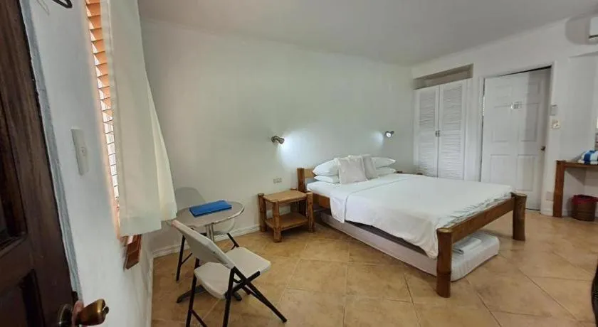 Bed in Coral Beach Club