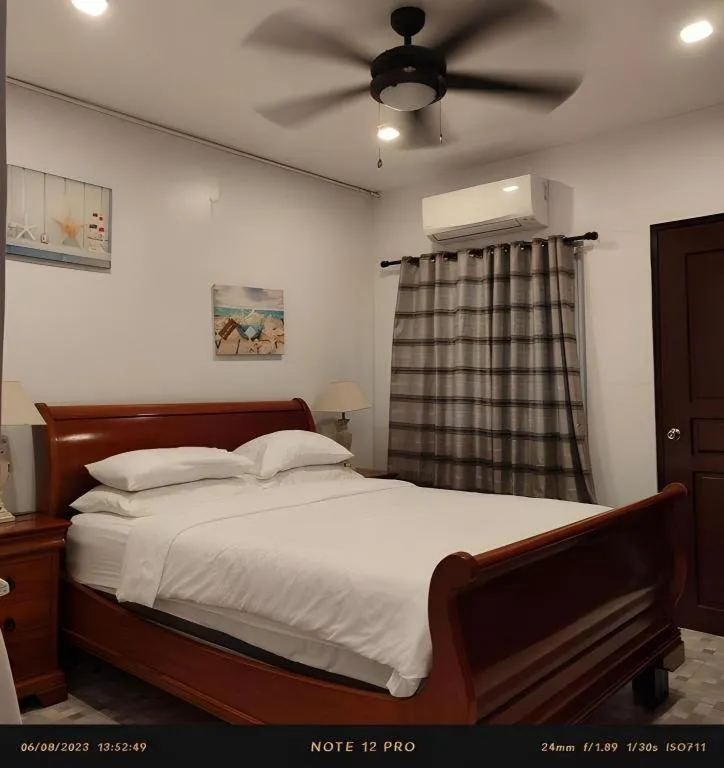 Bed in Coral Beach Club