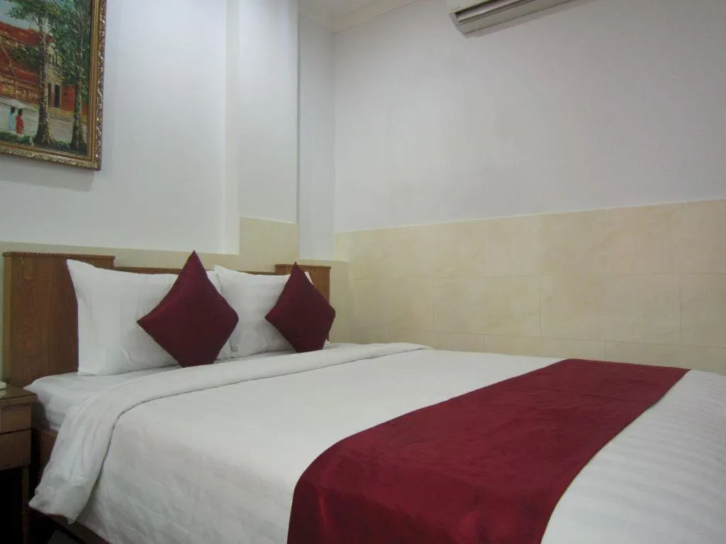 Bed in Thien Hoa Hotel