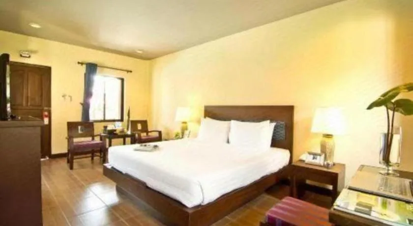 Bed in Rose Bay Resort