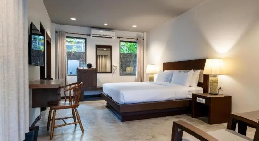 Bed in Rose Bay Resort