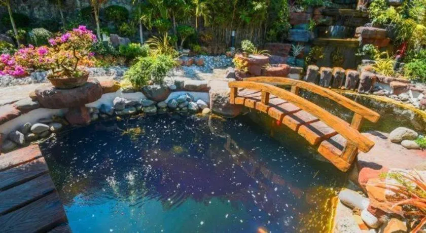 Anilao Awari Bay Resort