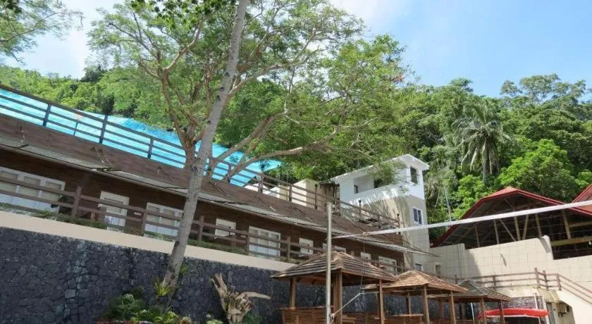 Anilao Awari Bay Resort