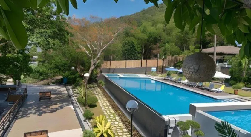 Anilao Awari Bay Resort