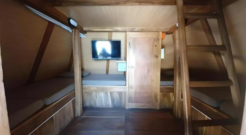 Anilao Awari Bay Resort