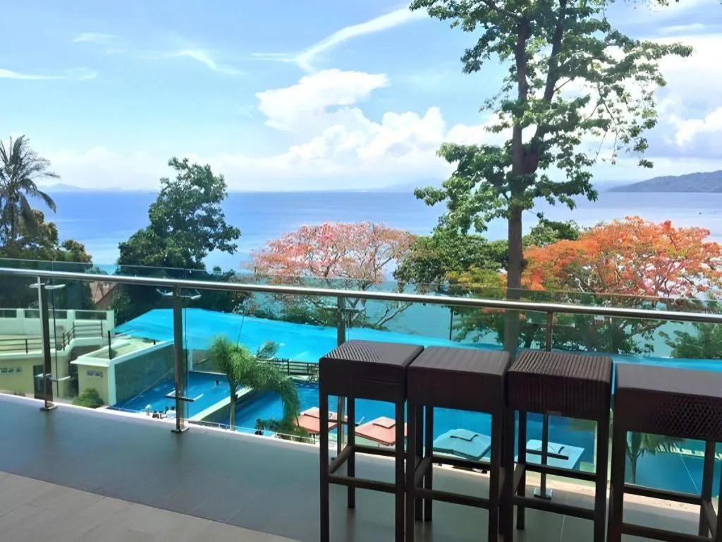 Anilao Awari Bay Resort