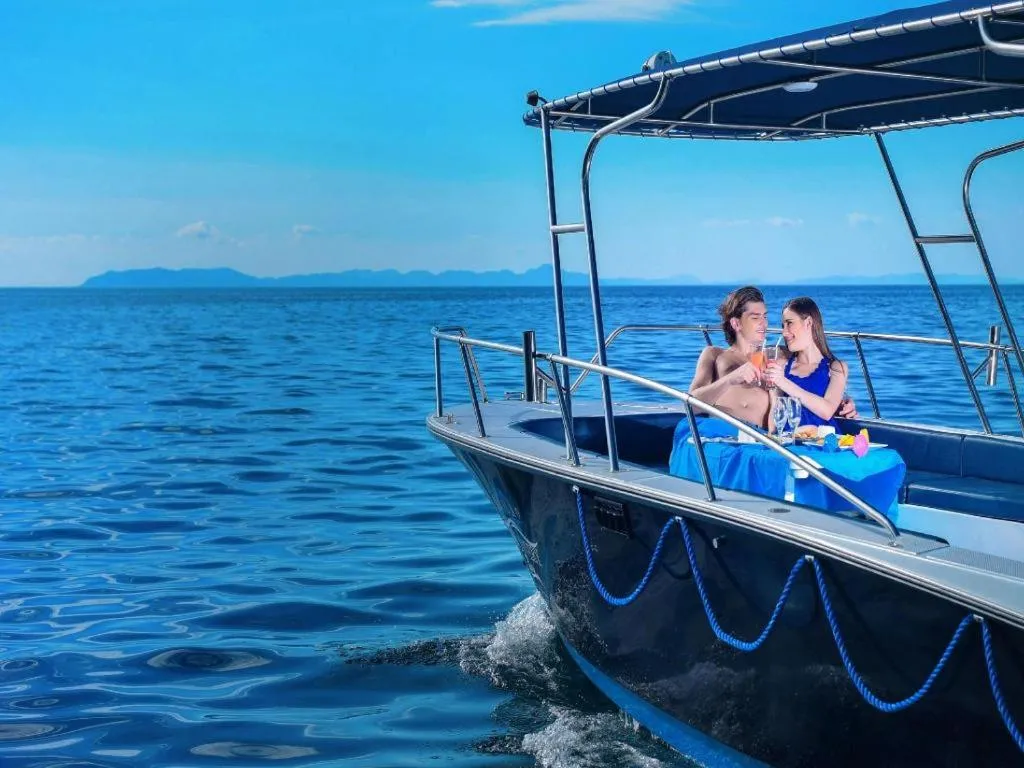 Anilao Awari Bay Resort