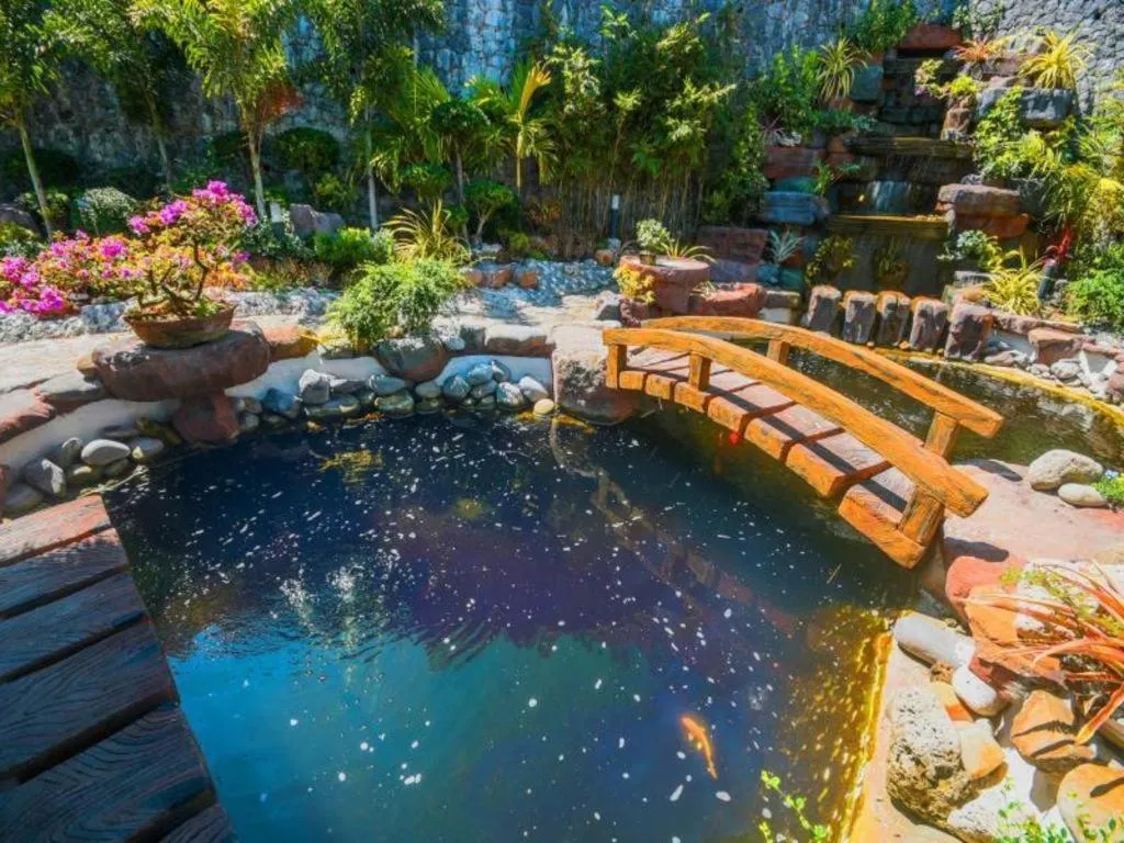 Anilao Awari Bay Resort