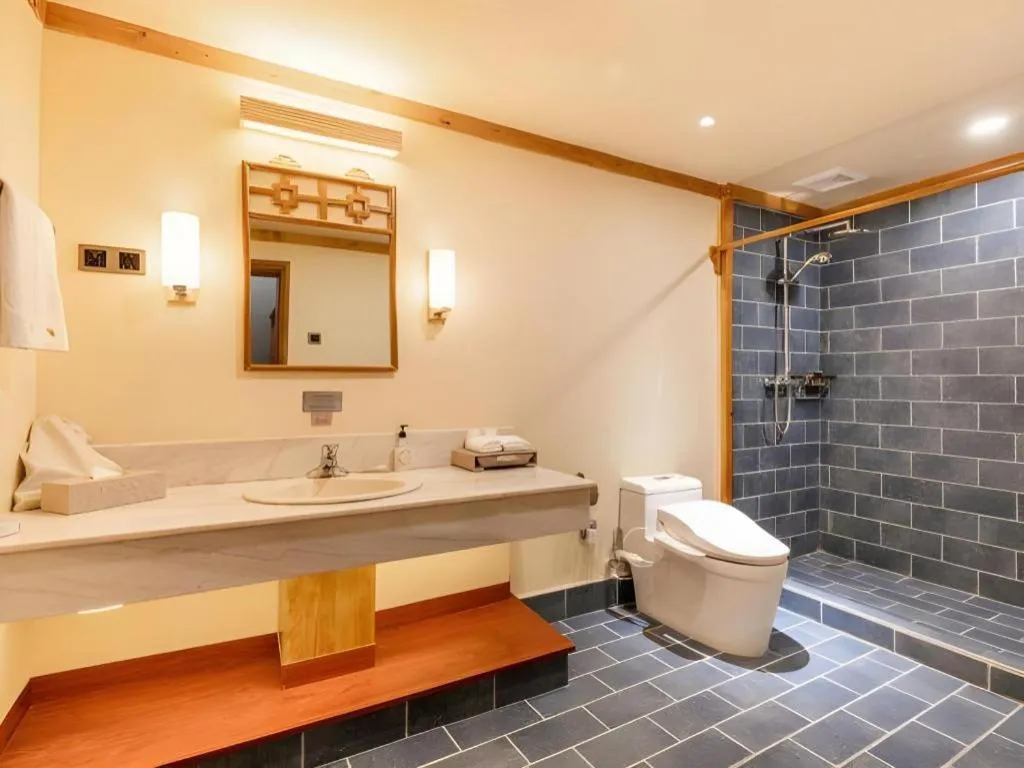 The Silk Road Dunhuang Hotel