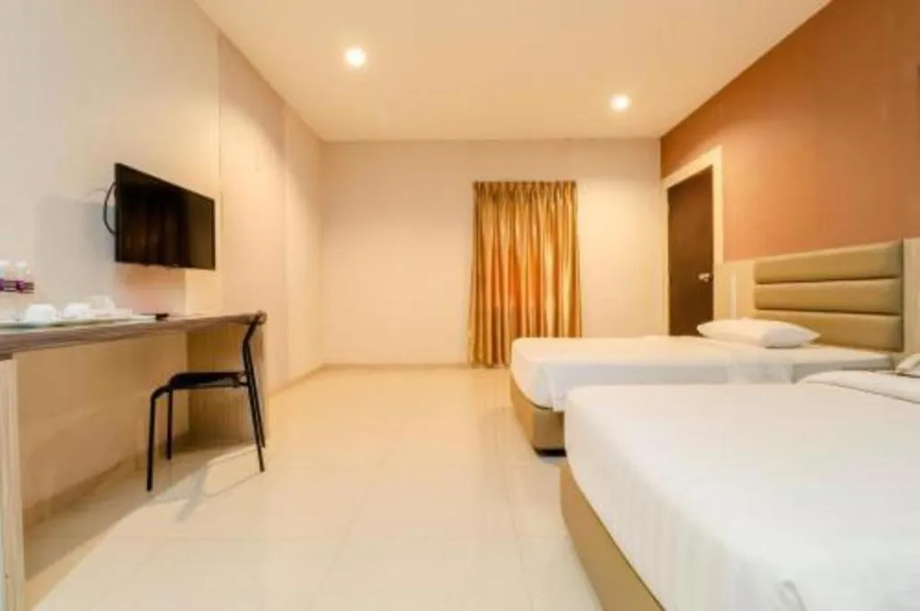 Bed in Lovina Inn Hotel Batam