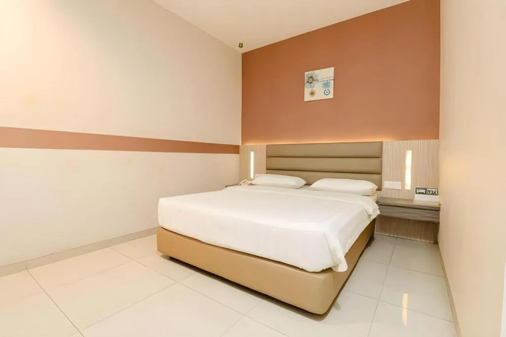 Bed in Lovina Inn Hotel Batam