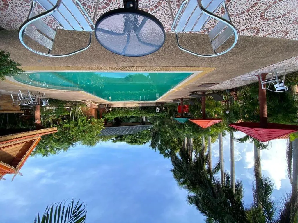 Himawari Restaurant and Cottage