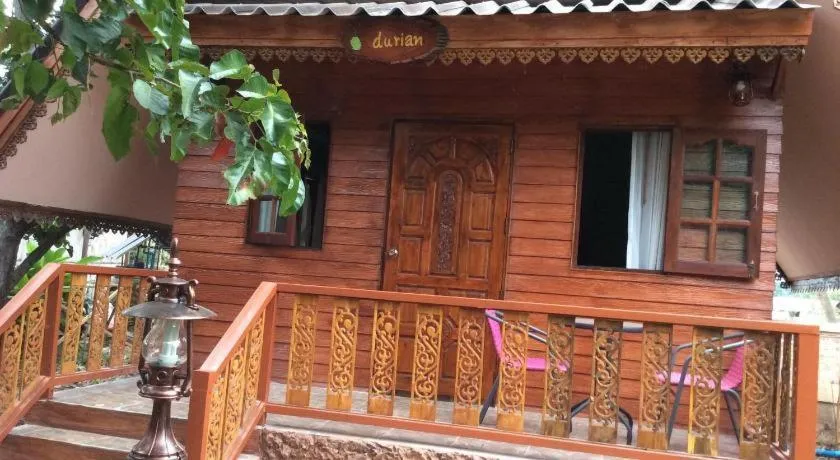 Himawari Restaurant and Cottage