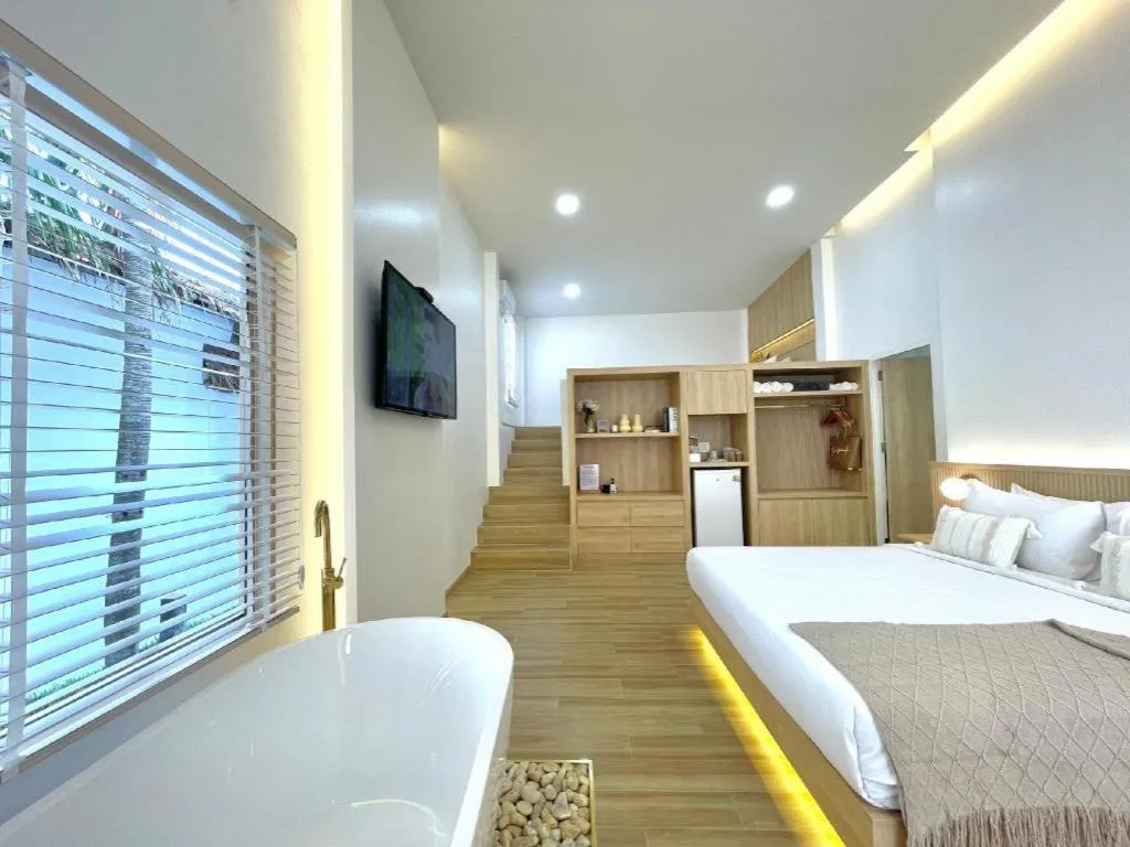 Bed in Tonsak Resort