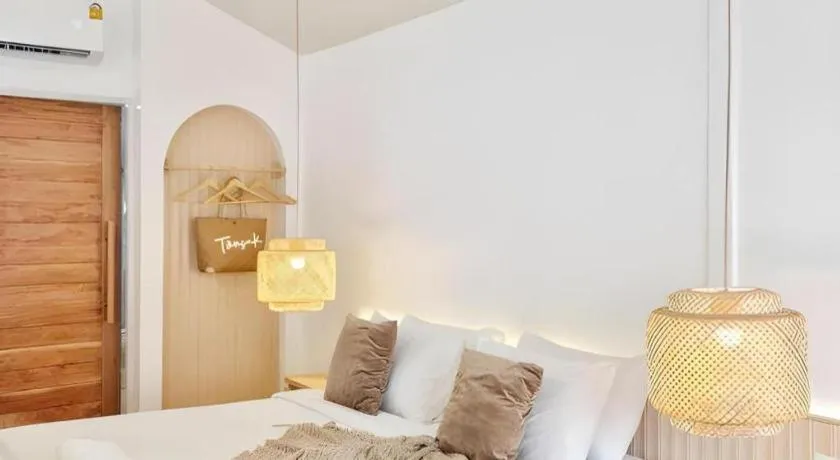 Bed in Tonsak Resort