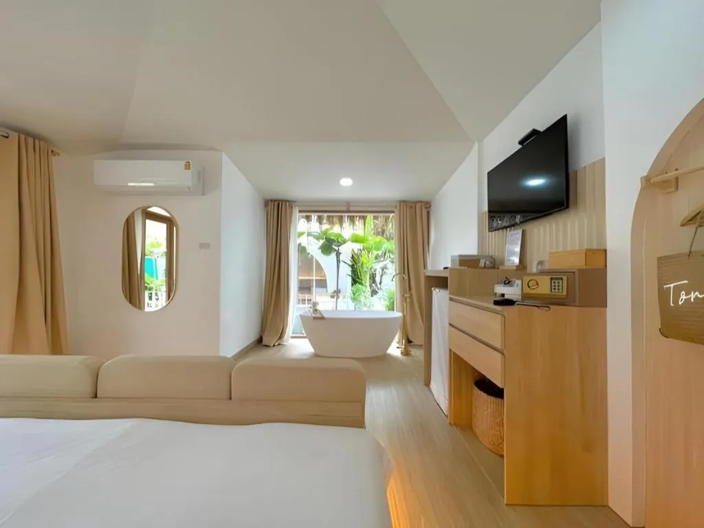 Bed in Tonsak Resort