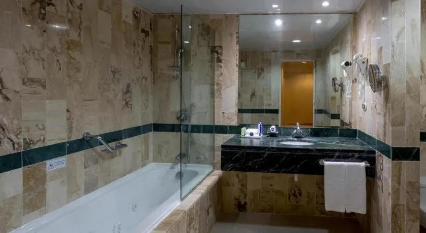 Bahia Principe Grand Cayacoa