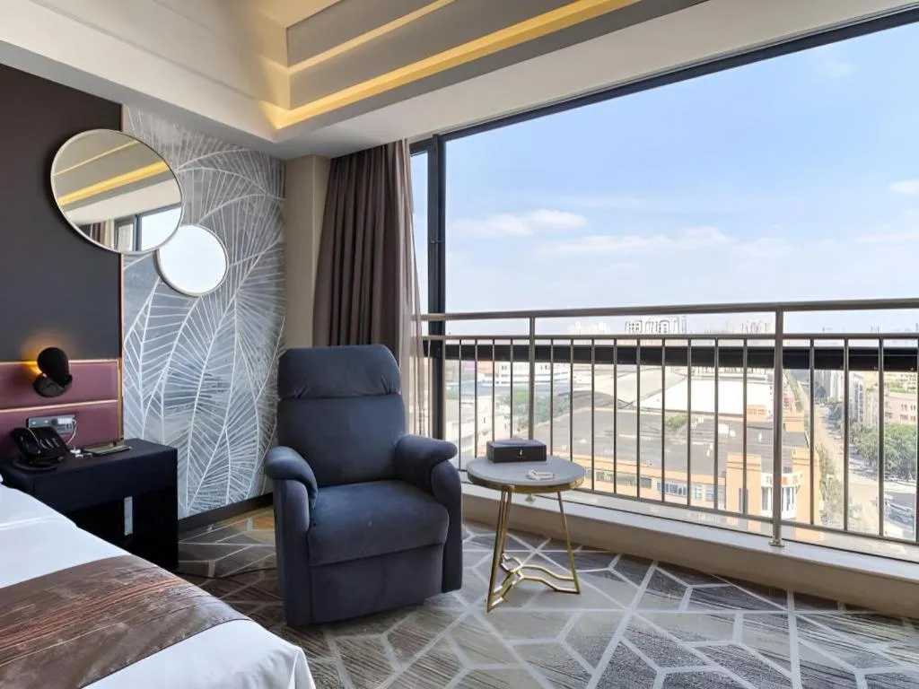 Bed in Park Lane Hotel