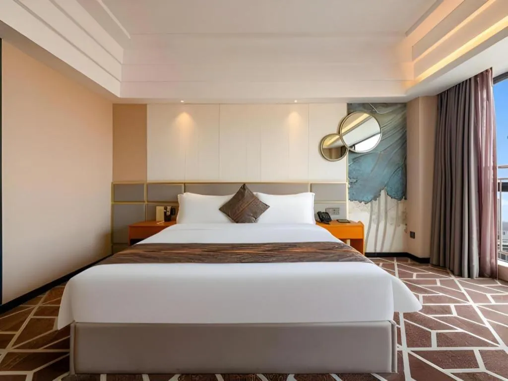 Bed in Park Lane Hotel