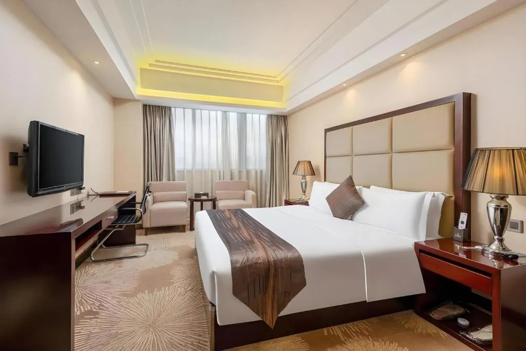 Bed in Park Lane Hotel