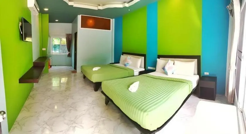 Bed in Seashell Resort Krabi